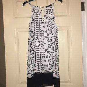 Geometrical print dress